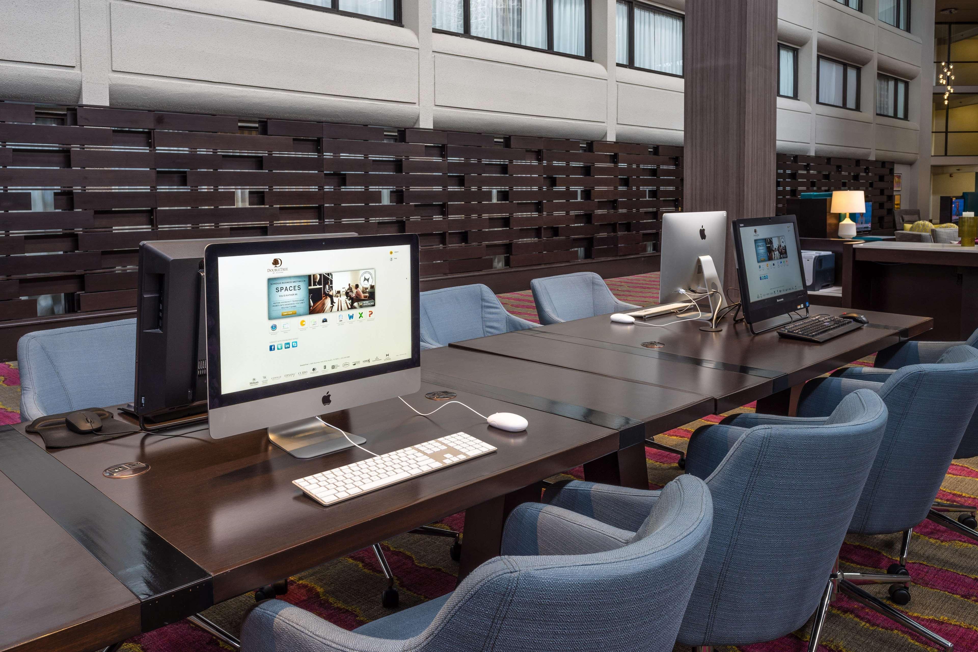 Doubletree By Hilton Austin Northwest - Arboretum Bagian luar foto
