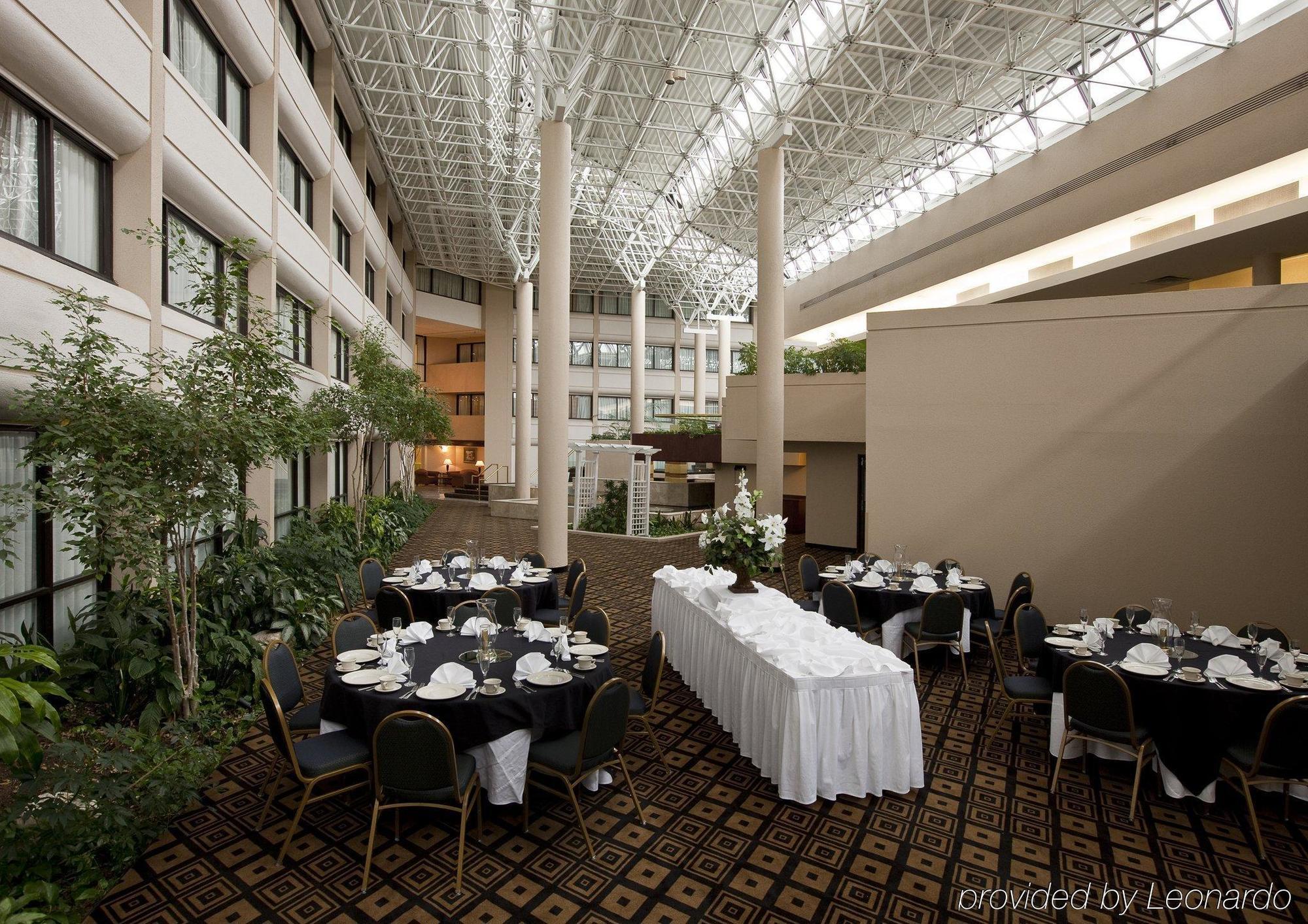 Doubletree By Hilton Austin Northwest - Arboretum Restoran foto