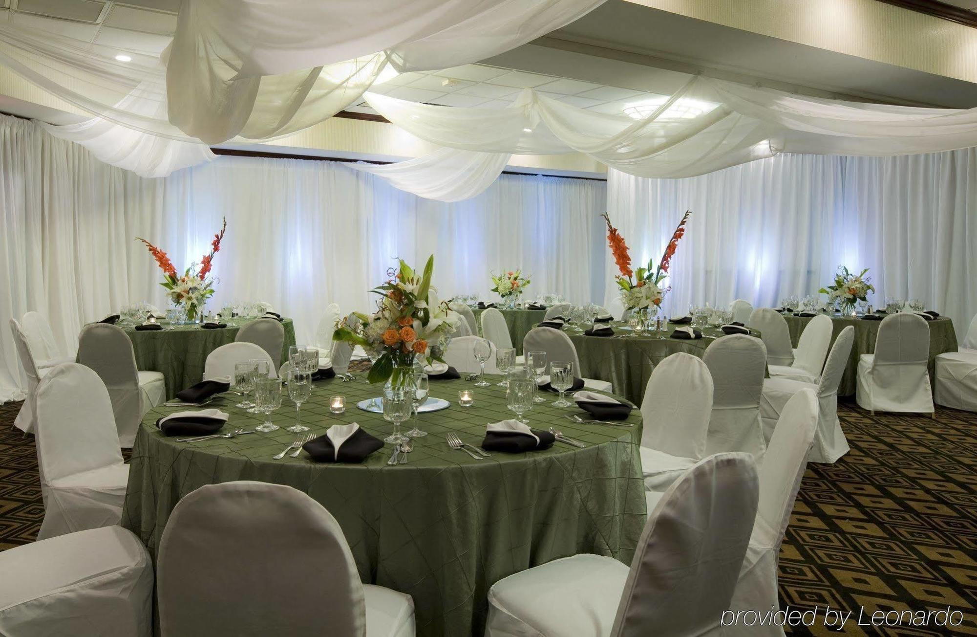 Doubletree By Hilton Austin Northwest - Arboretum Restoran foto